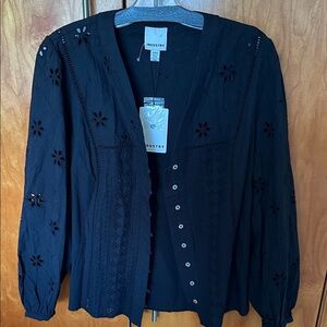 Black Eyelet Button-Front Women’s Top nwt $78 so cute
